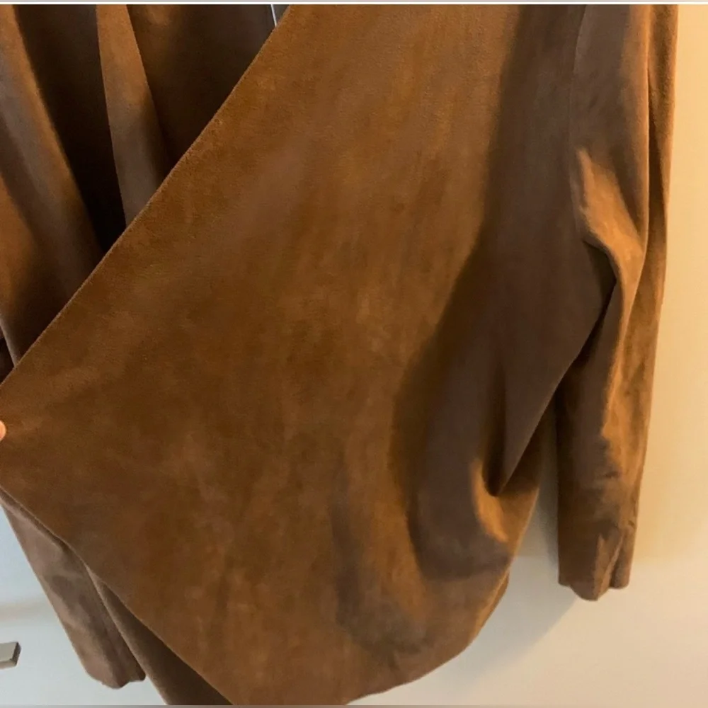 BB Dakota Brown Suede-Look Draped Open Front Jacket - Picture 3 of 7